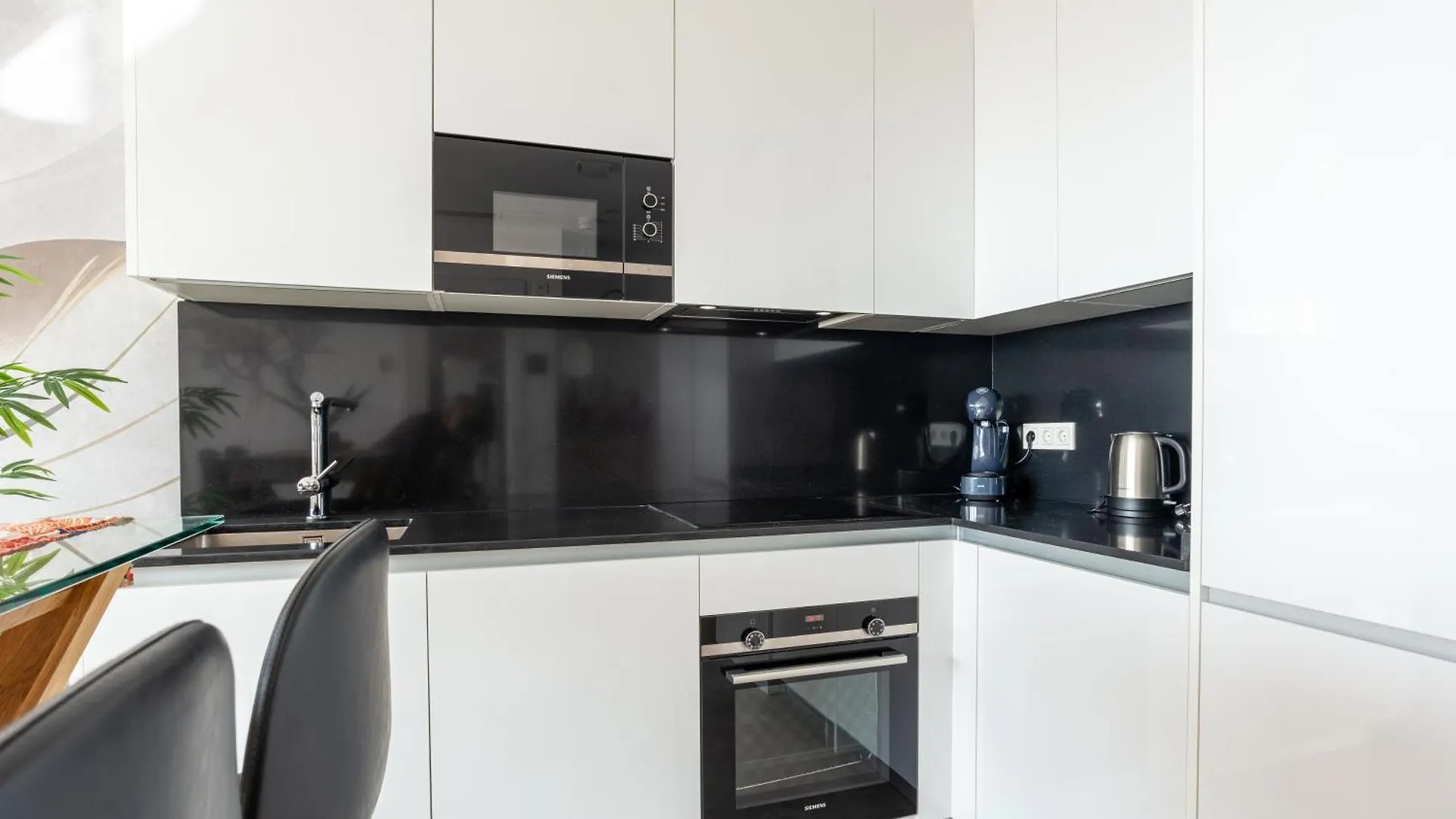 Skyline VI Pool & Coworking By Ele Apartments Malaga