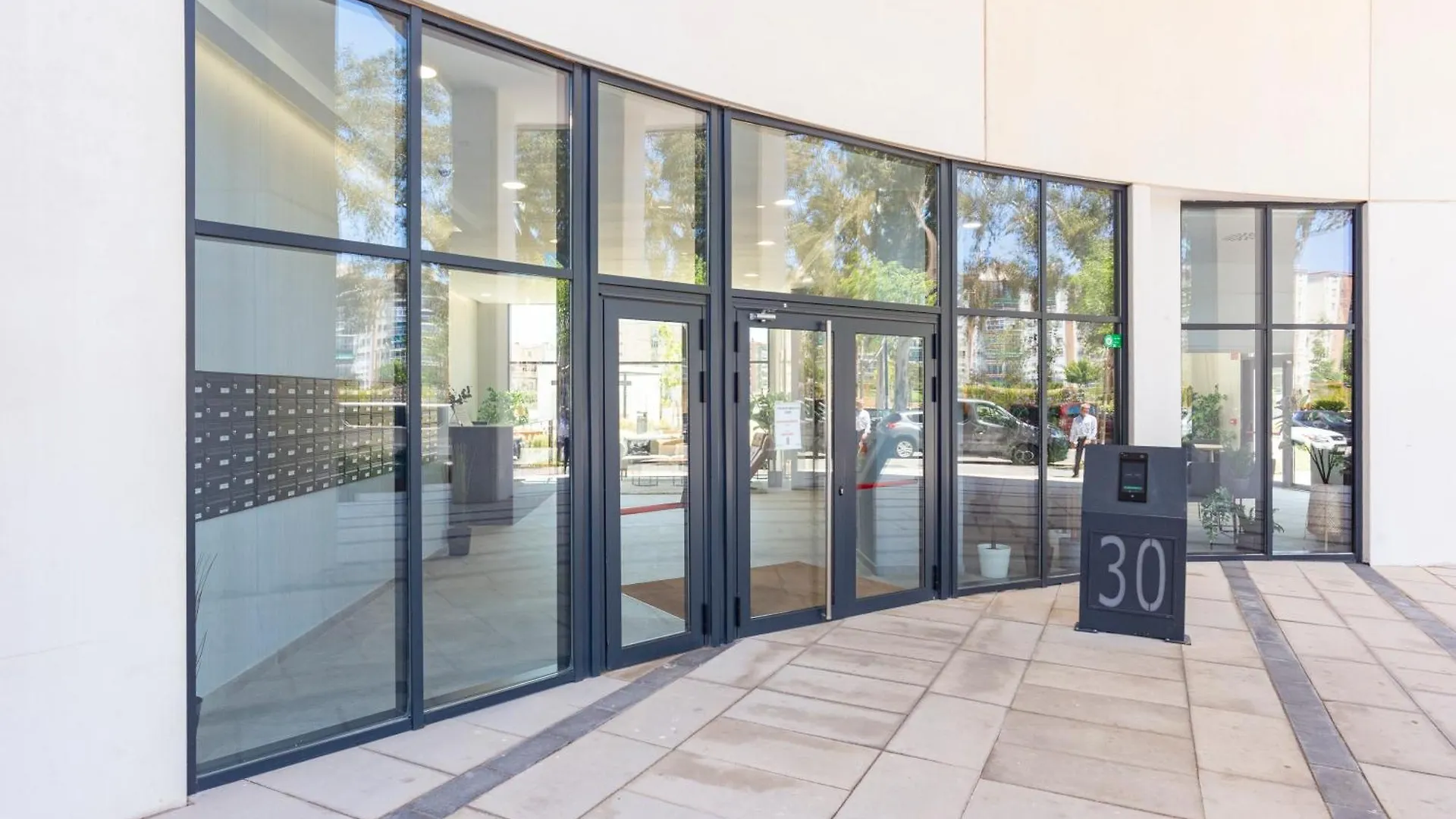 Skyline VI Pool & Coworking By Ele Apartments مالقة إسبانيا